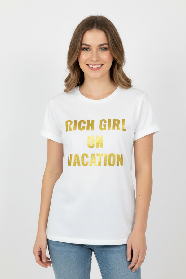 Young woman wearing Rich Girl On Vacation tee